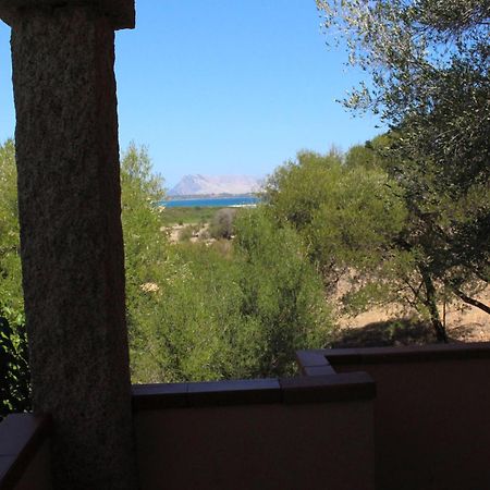 Residence La Funtana San Teodoro  Bagian luar foto