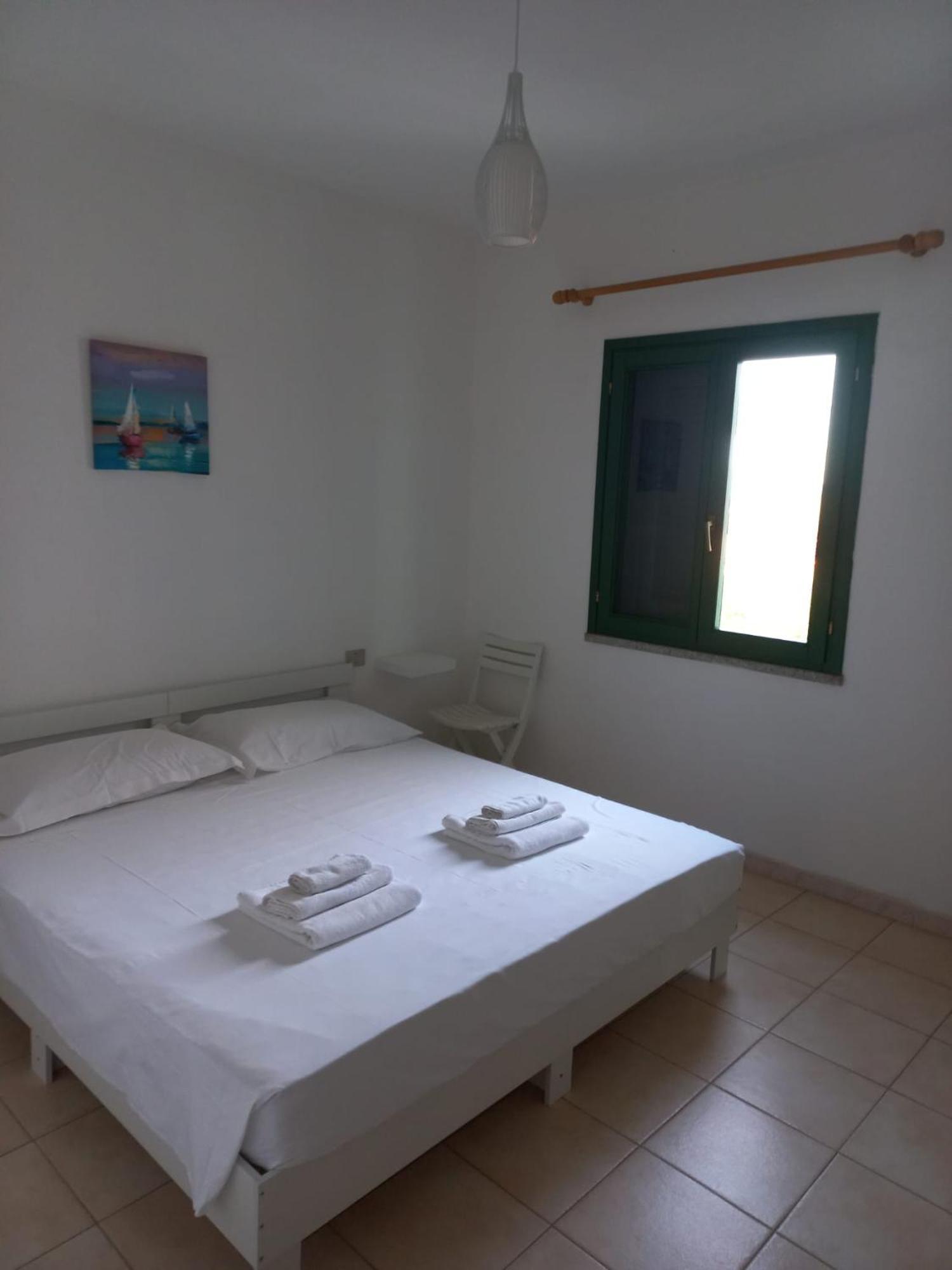 Residence La Funtana San Teodoro  Bagian luar foto