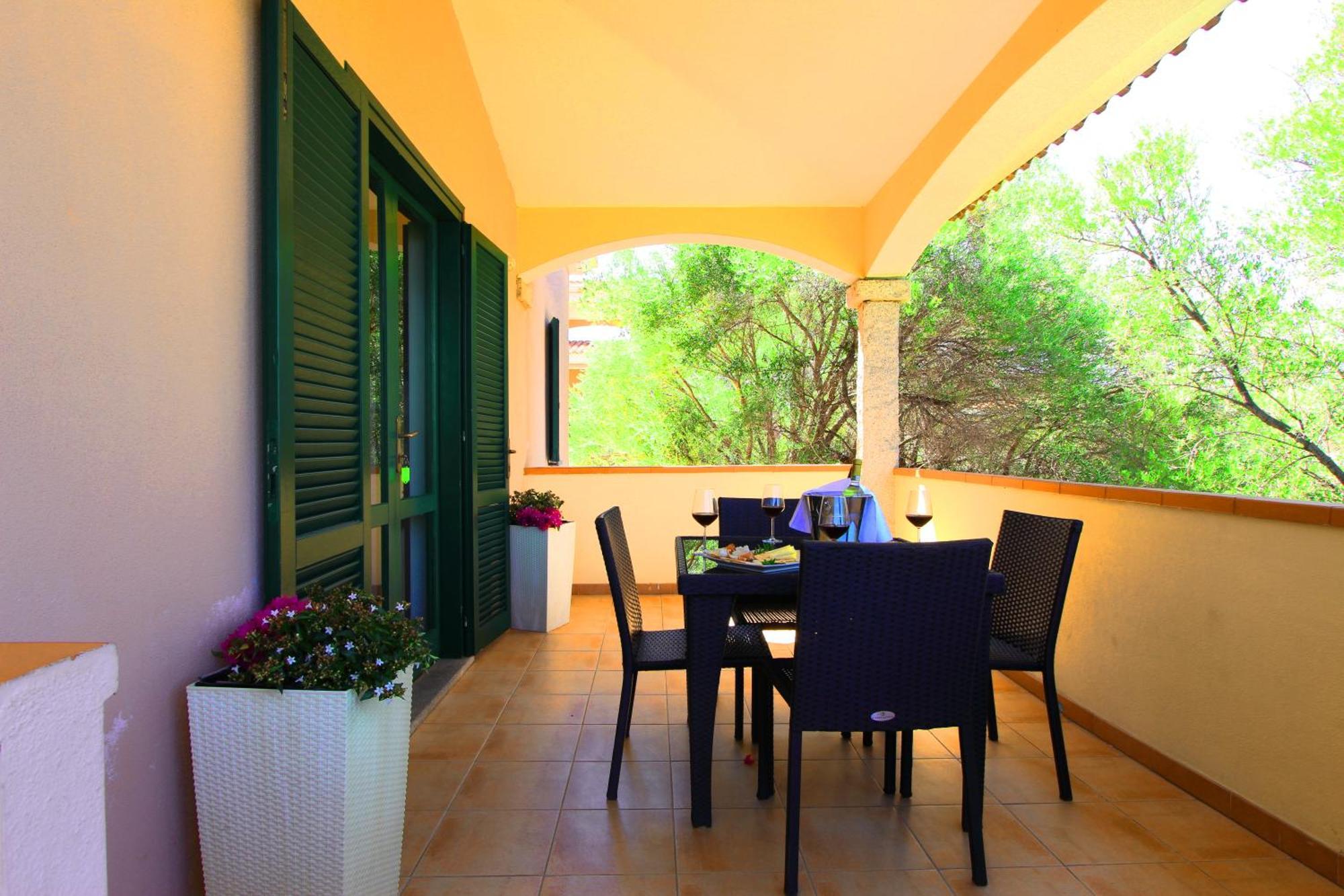 Residence La Funtana San Teodoro  Bagian luar foto
